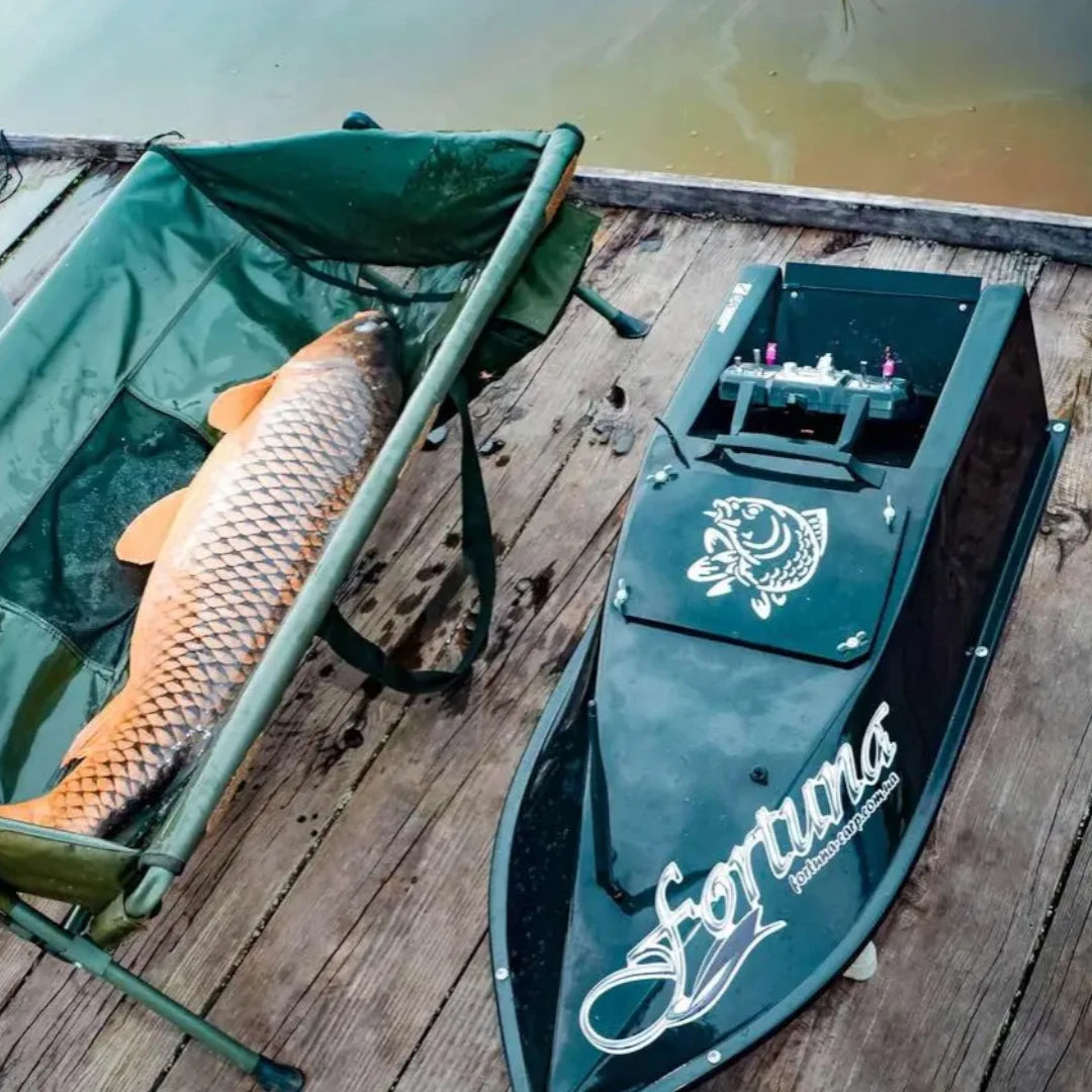 Кораблик Фортуна — бункер 3 л, дальність 600 м | Помаранчевий, 27 000 mAh, базова комплектація