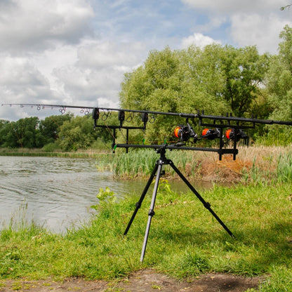 Готовий короповий набір Eclipse EOS на 3 вудилища 3.6 м 3.5Lb + тринога Eclipse ZJS-123